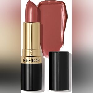 Lipstick 💄 Revlon